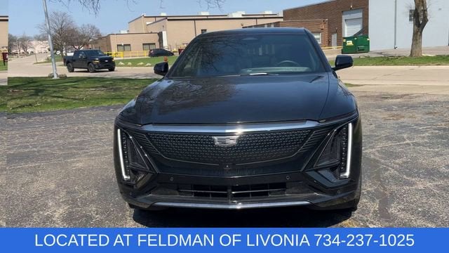 2024 Cadillac LYRIQ Sport 2