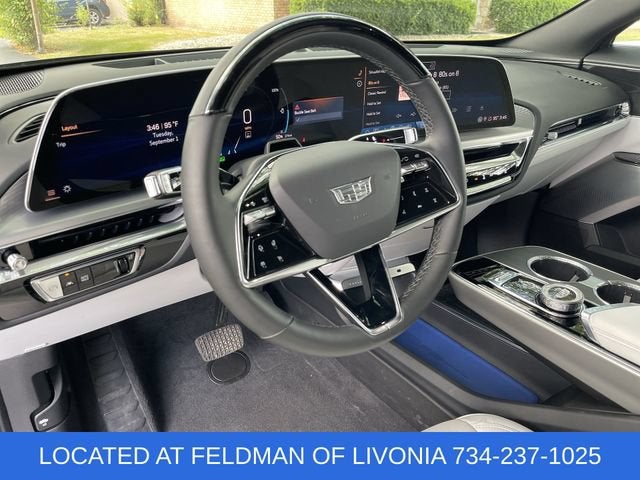 2024 Cadillac LYRIQ Sport 2