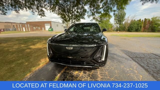 2024 Cadillac LYRIQ Sport 2
