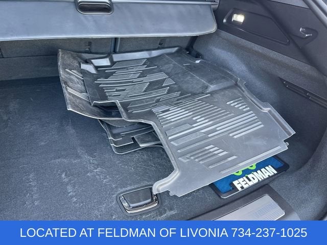 2024 Cadillac LYRIQ Sport 3