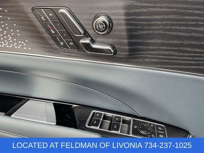 2024 Cadillac LYRIQ Sport 3