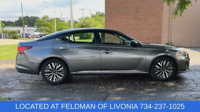 2024 Nissan Altima SV FWD