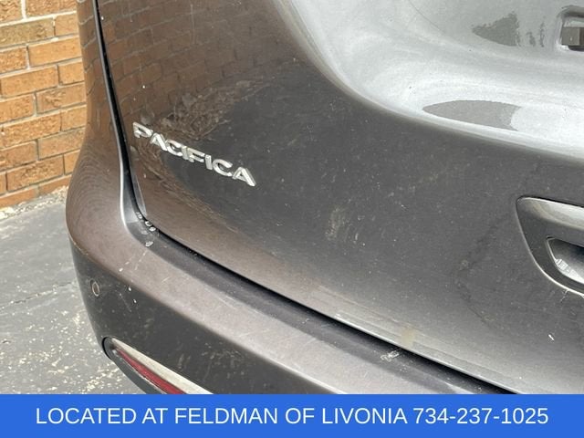 2018 Chrysler Pacifica Touring L Plus