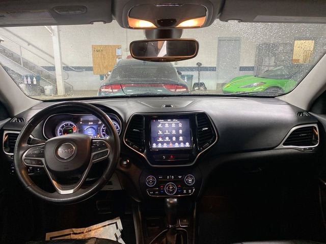 2019 Jeep Cherokee Limited FWD