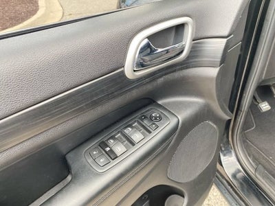 2020 Jeep Grand Cherokee Laredo E 4x2