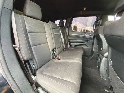 2020 Jeep Grand Cherokee Laredo E 4x2
