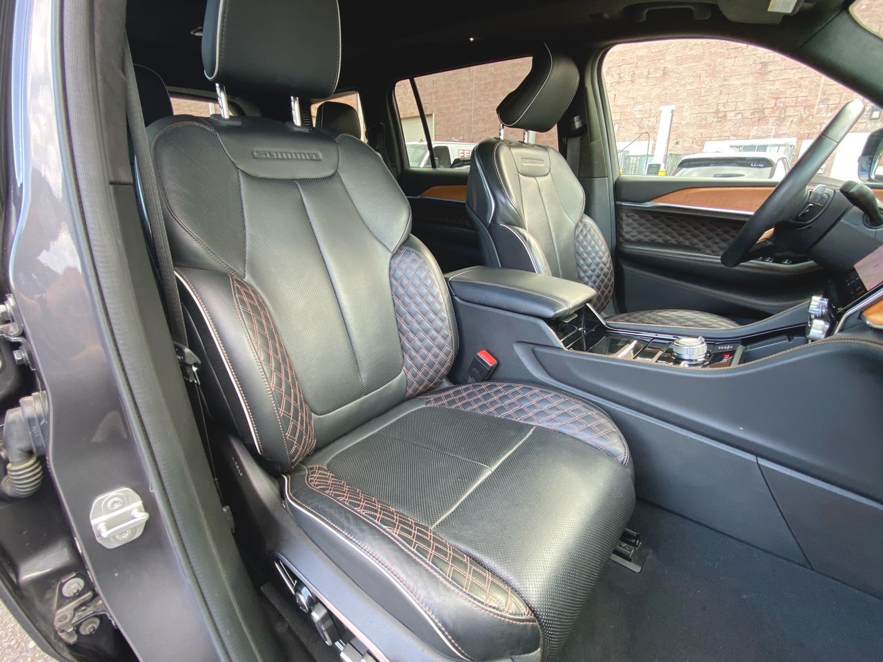 2024 Jeep Grand Cherokee L Summit Reserve 4x4