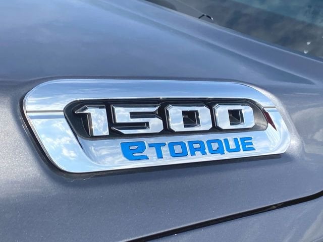 2023 RAM 1500 Big Horn Crew Cab 4x4 5'7" Box