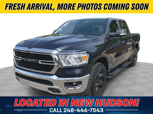 2020 RAM 1500 Big Horn/Lone Star 4x4 Crew Cab 5'7's photo