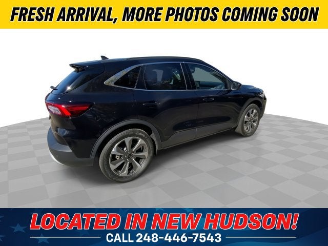 2025 Ford Escape Platinum