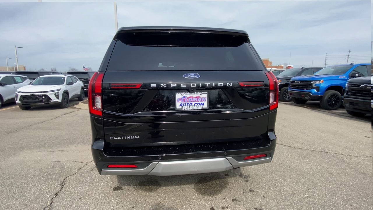 2025 Ford Expedition Platinum