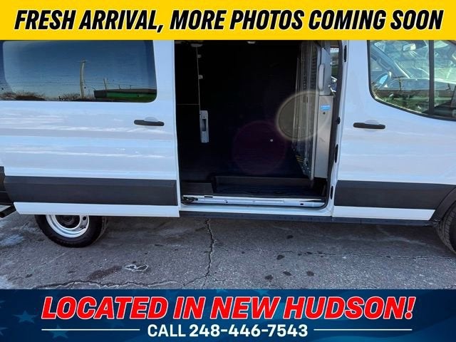2022 Ford Transit Cargo Van T-250 130" Low Rf 9070 GVWR RWD