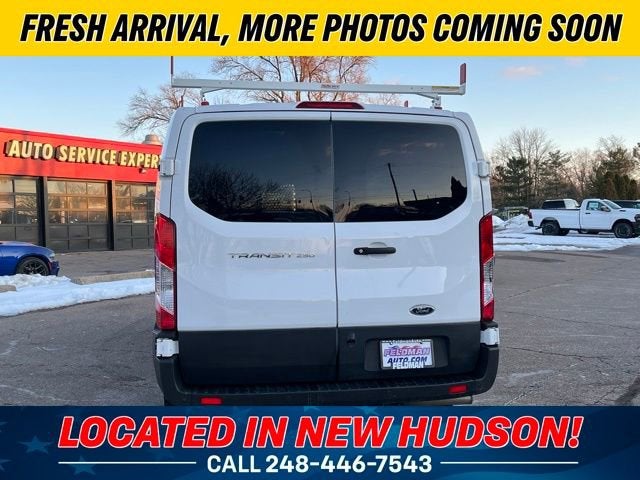 2022 Ford Transit Cargo Van T-250 130" Low Rf 9070 GVWR RWD