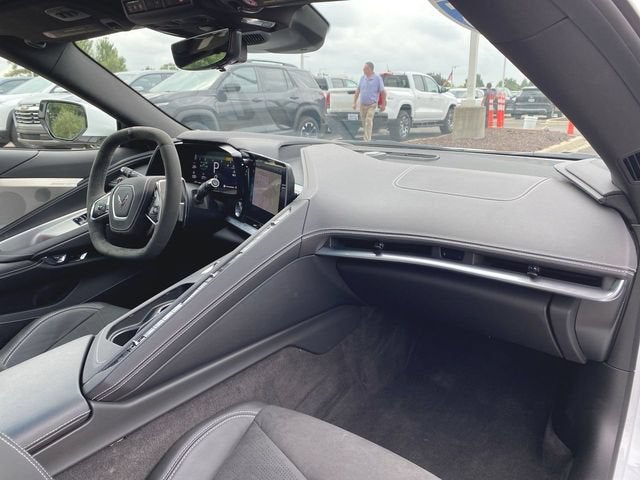 2025 Chevrolet Corvette Stingray 2LT