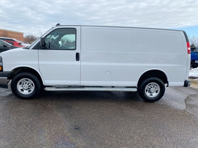 2024 Chevrolet Express Cargo 2500 WT