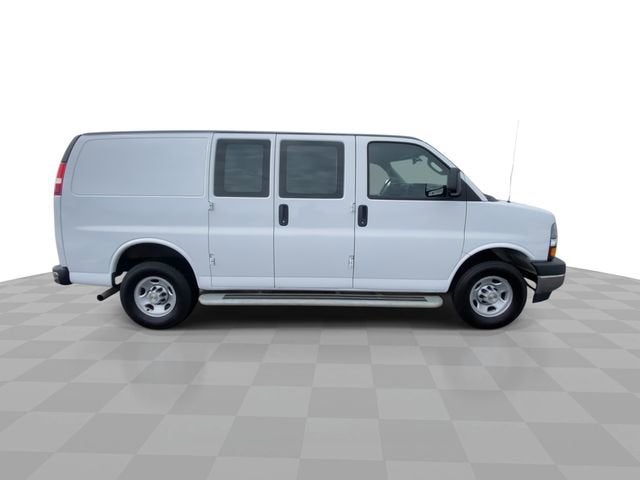 2024 Chevrolet Express Cargo 2500 WT