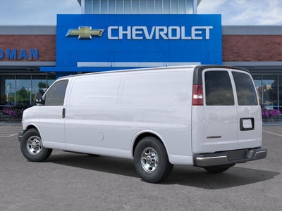 2025 Chevrolet Express Cargo WT