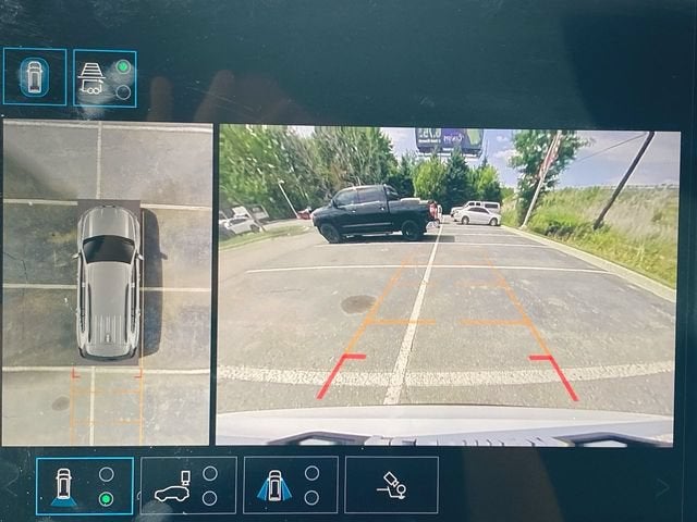 2024 GMC Acadia AT4