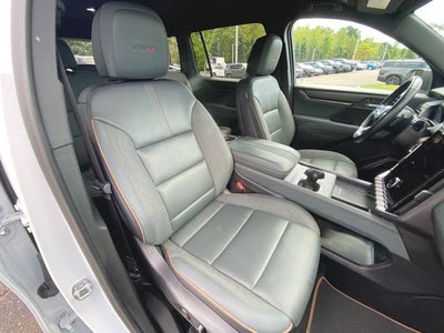 2024 GMC Acadia AT4