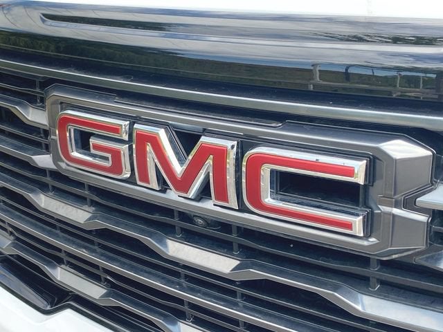 2024 GMC Acadia AT4