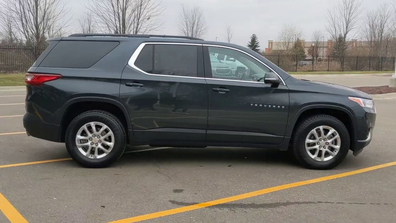 2019 Chevrolet Traverse LT Cloth