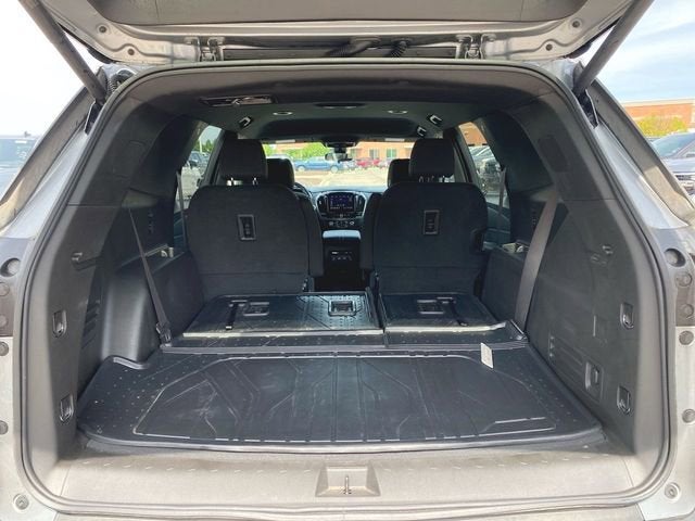 2024 Chevrolet Traverse Limited LT Cloth