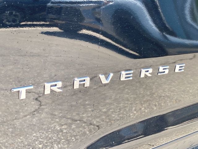 2024 Chevrolet Traverse LT