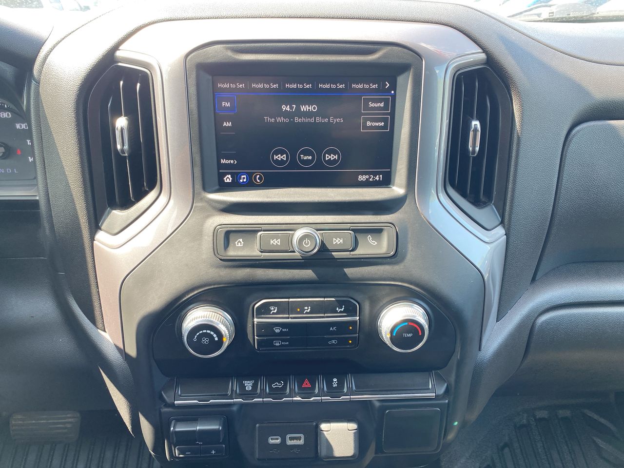 2021 GMC Sierra 2500 HD 4WD Crew Cab Standard Bed