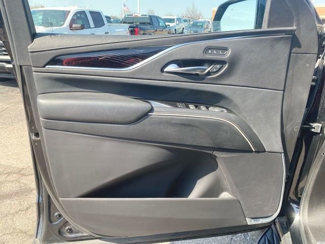 2023 Cadillac Escalade Sport