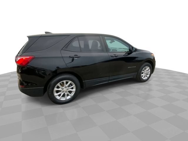Used 2020 Chevrolet Equinox LS with VIN 2GNAXSEV0L6256500 for sale in New Hudson, MI