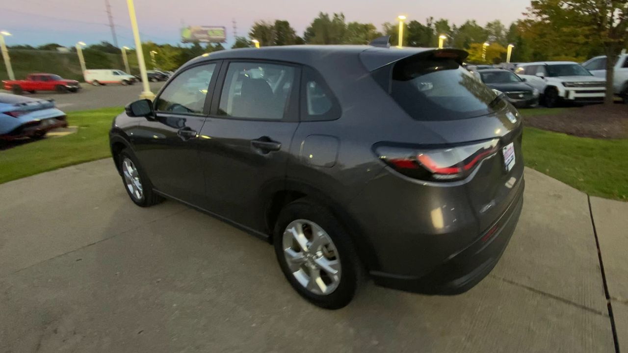 2025 Honda HR-V LX
