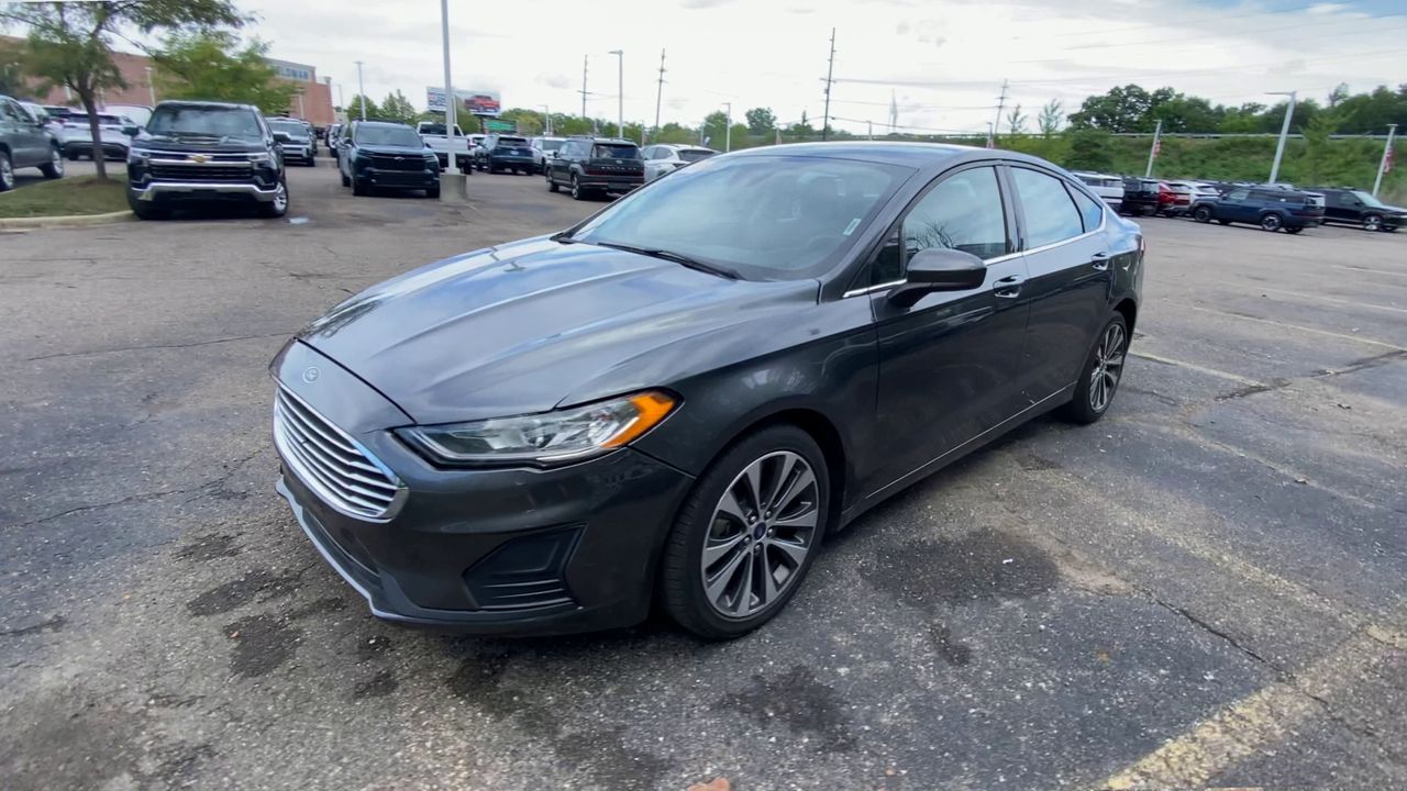 2020 Ford Fusion SE