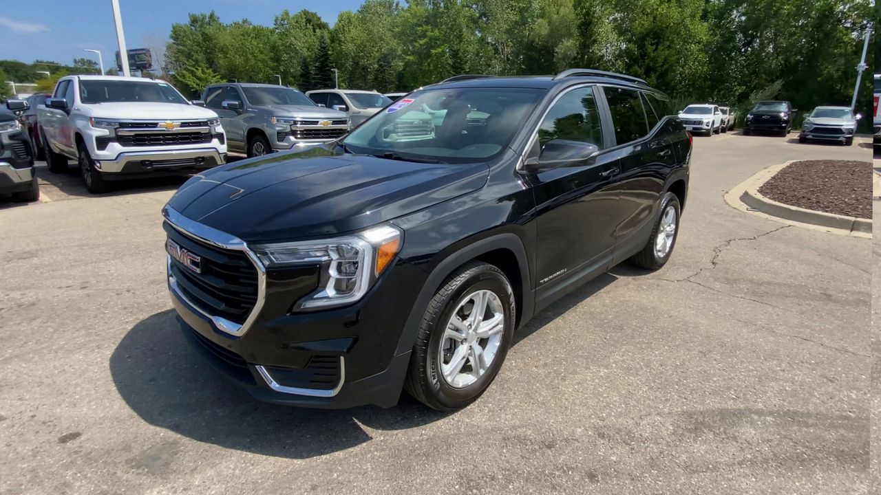 2023 GMC Terrain SLE