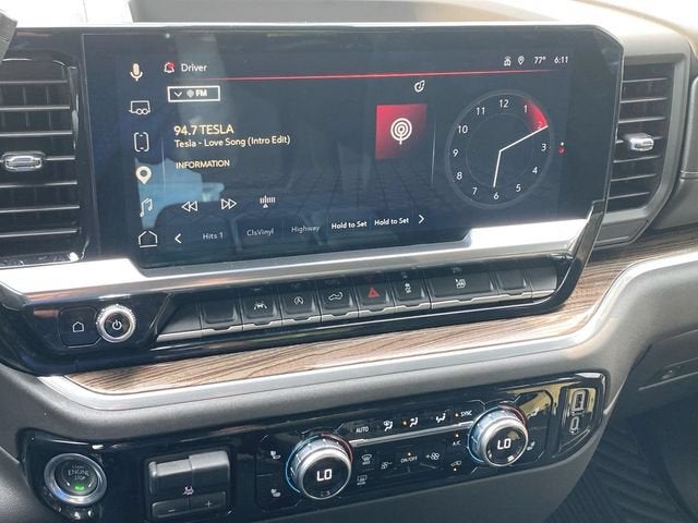 2025 GMC Sierra 1500 Elevation