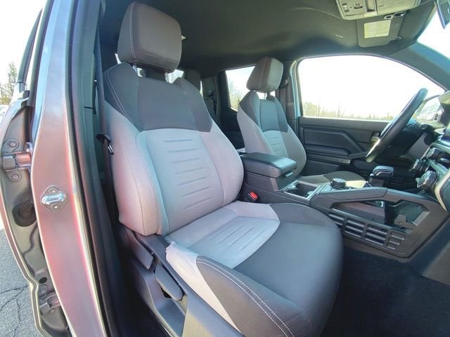 2025 Toyota Tacoma 4WD SR