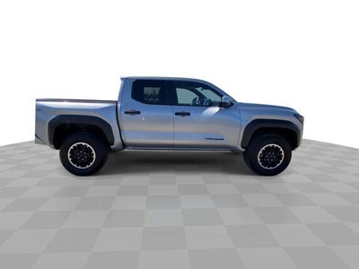 2025 Toyota Tacoma 4WD SR