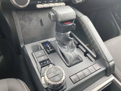 2024 Toyota Tacoma 4WD SR5