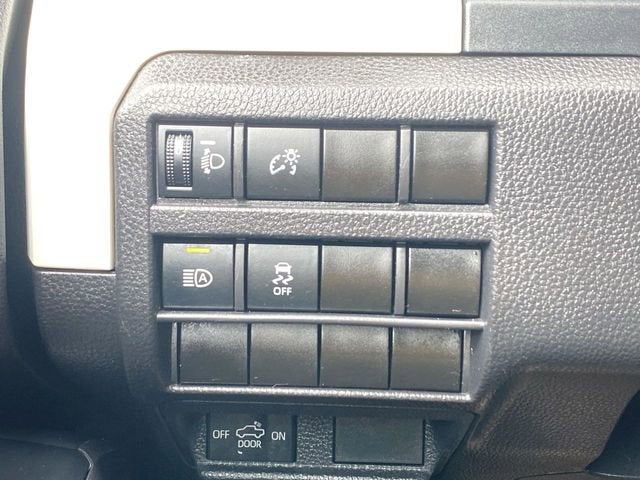 2024 Toyota Tacoma 4WD SR5