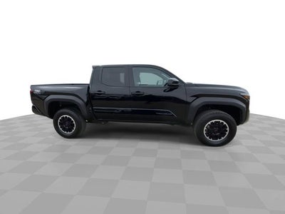 2024 Toyota Tacoma 4WD SR5