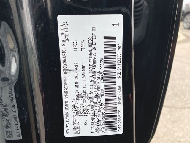 2024 Toyota Tacoma 4WD SR5