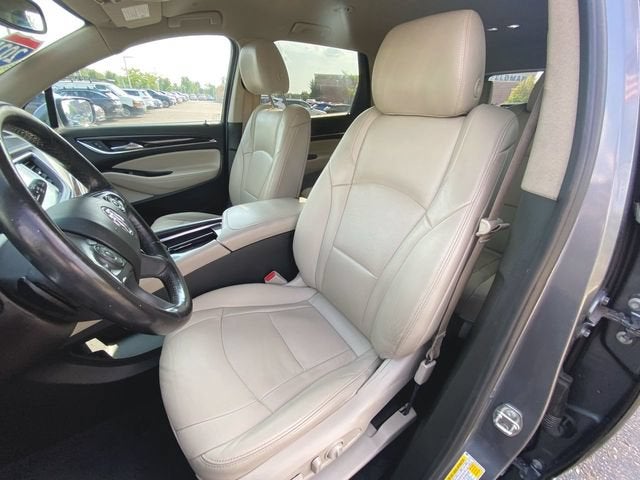 2021 Buick Enclave Essence
