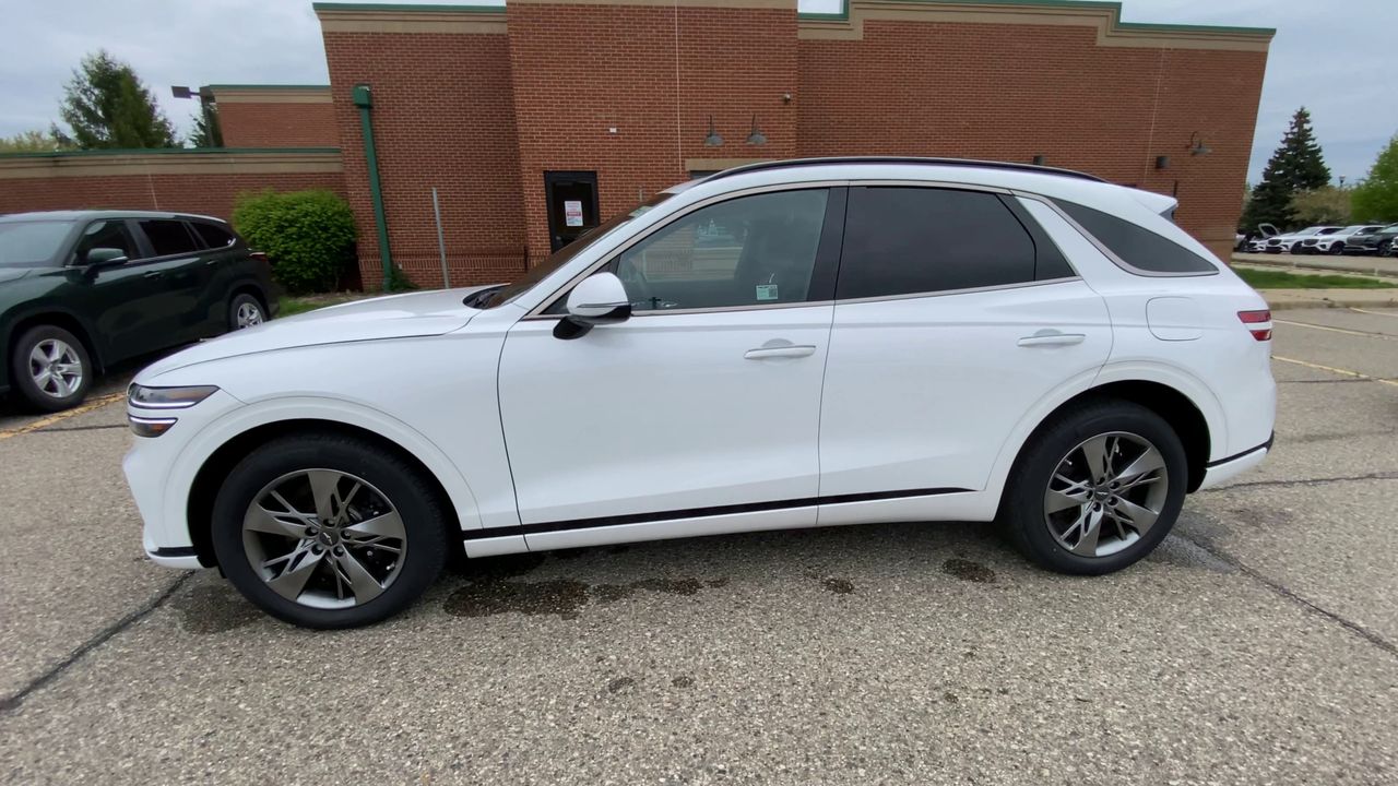 2025 Genesis GV70 3.5T AWD Sport