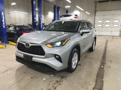 2024 Toyota Highlander LE