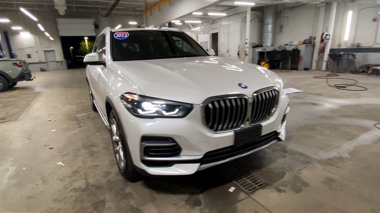 2023 BMW X5 xDrive40i