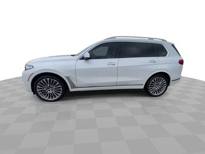 2022 BMW X7 xDrive40i