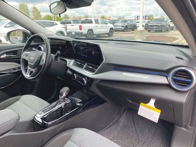 2024 Chevrolet Trax LT