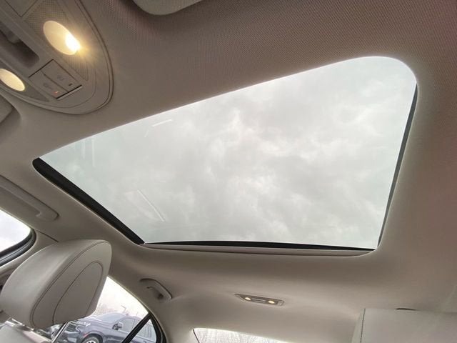 2021 Genesis G70 2.0T AWD