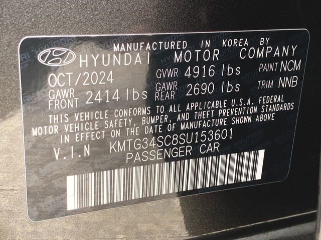 2025 Genesis G70 2.5T