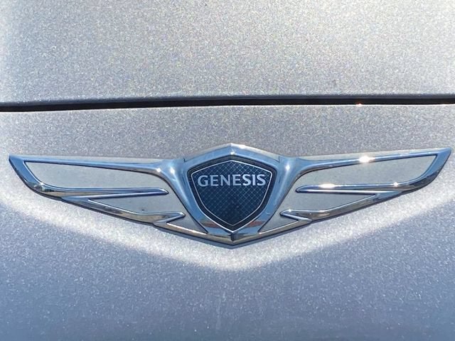 2023 Genesis G70 2.0T AWD