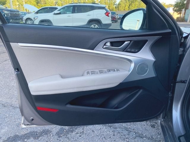 2023 Genesis G70 2.0T AWD